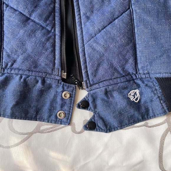 Arcticwear MADE IN CANADA vest - Picture 4 of 7